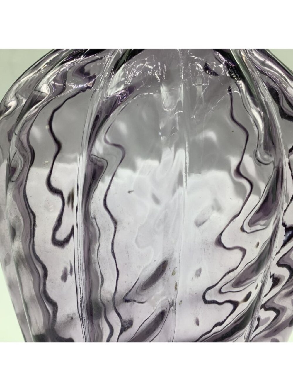 Fenton Violet Ribbed Melon Vase with Ruffled Rim - Picture 7 of 12